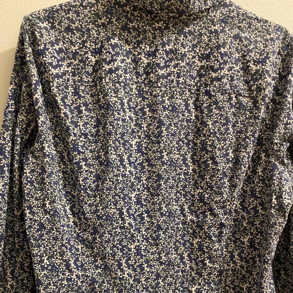 Liz Claiborne Blue, Green, White Floral Button Down Shirt w/ Pleated Front Sz XL - Picture 7 of 10